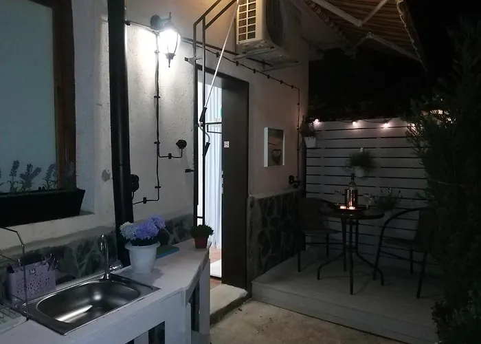 Апартамент Rali Китен